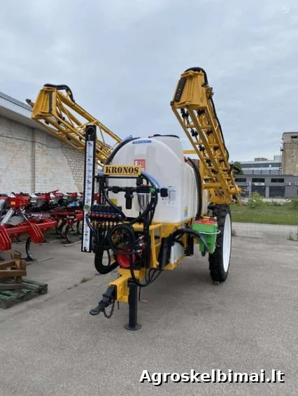 Prikabinamas purkštuvas